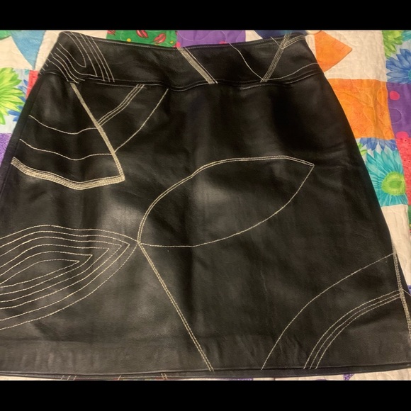 Etcetera Black leather skirt - Picture 1 of 4